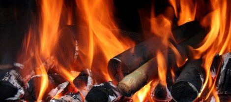 Carbones Todo en Negro | como encender carbon como encender carbon