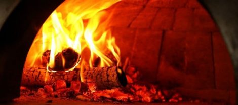 Carbones Todo en Negro | Que sabor da a tus platos cocinar con lena Qué sabor da a tus platos cocinar con leña